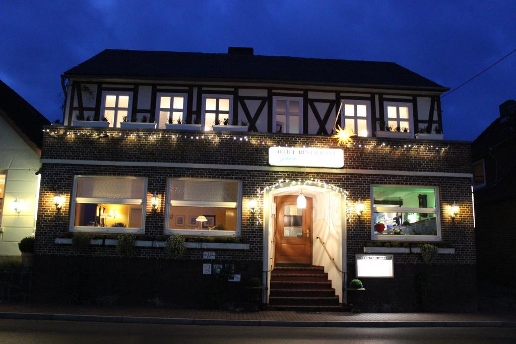 Hotel Garni Zur Linde Hitzacker Luaran gambar